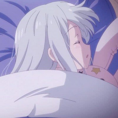 娃摔倒被钩针插颅脑
